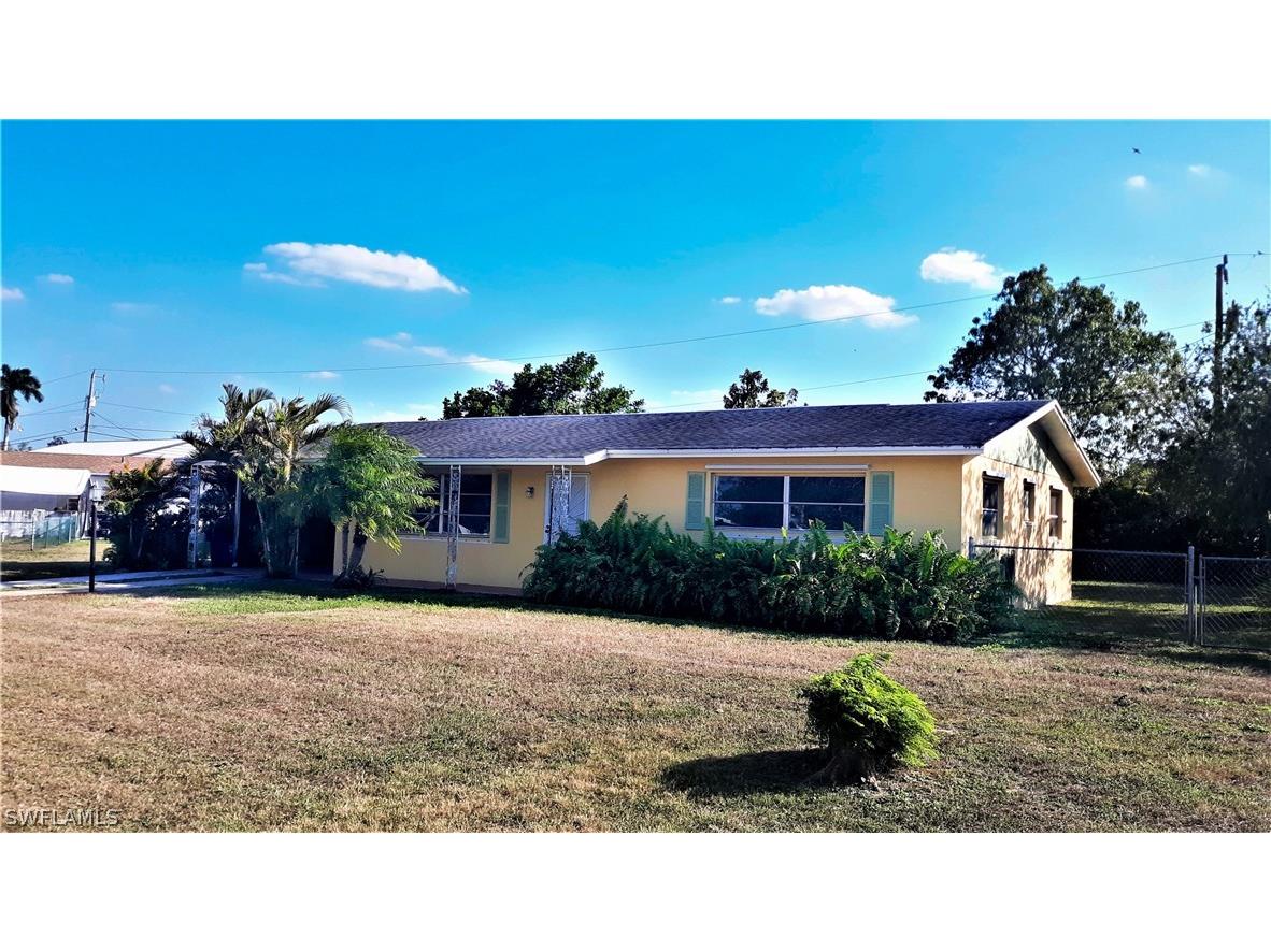 502 Wyoming Road Lehigh Acres FL 33936 223007859 image1