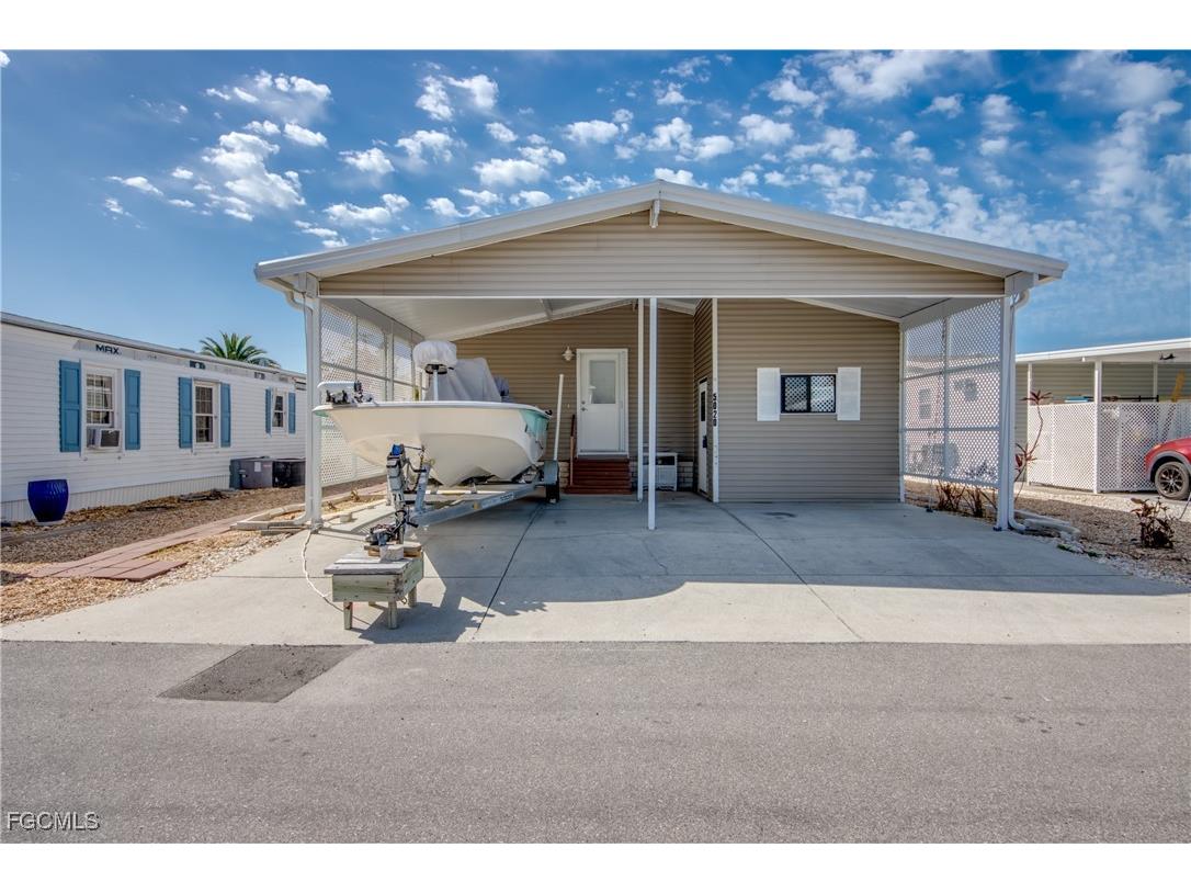 5020 Gulfgate Lane Saint James City FL 33956 2025012934 image1