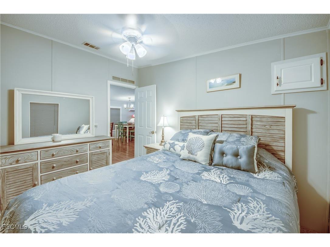 5020 Gulfgate Lane Saint James City FL 33956 2025012934 image20