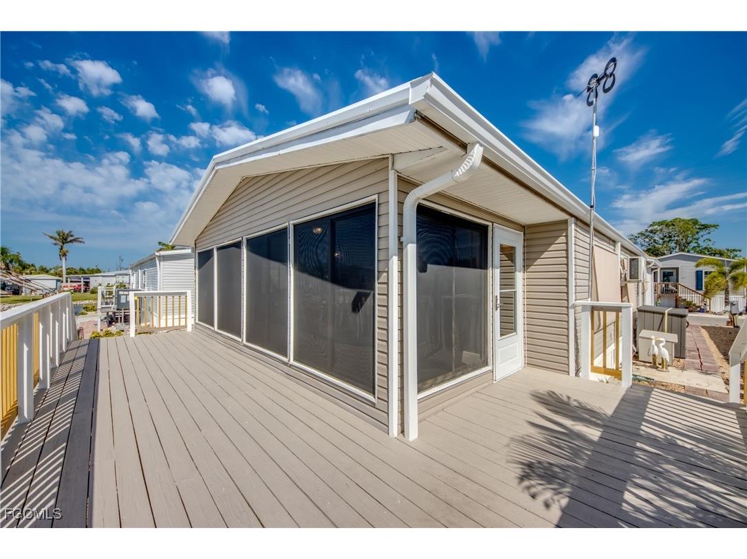 5020 Gulfgate Lane Saint James City FL 33956 2025012934 image27