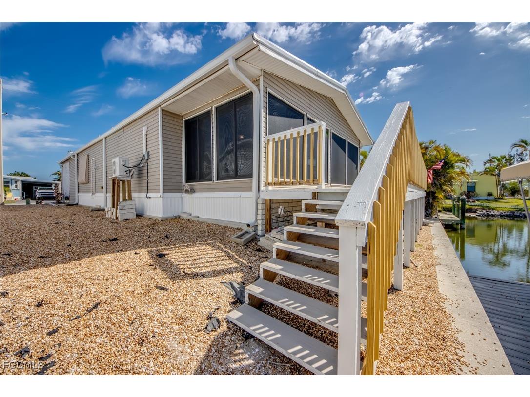 5020 Gulfgate Lane Saint James City FL 33956 2025012934 image28