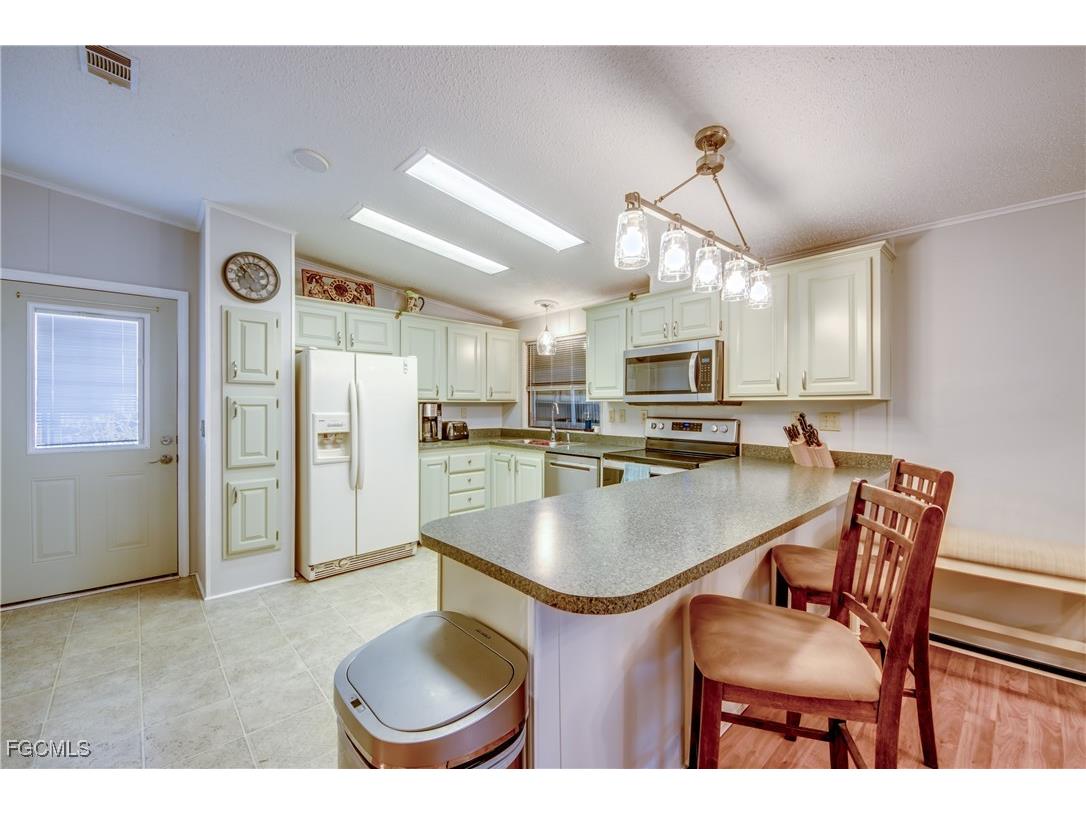 5020 Gulfgate Lane Saint James City FL 33956 2025012934 image4