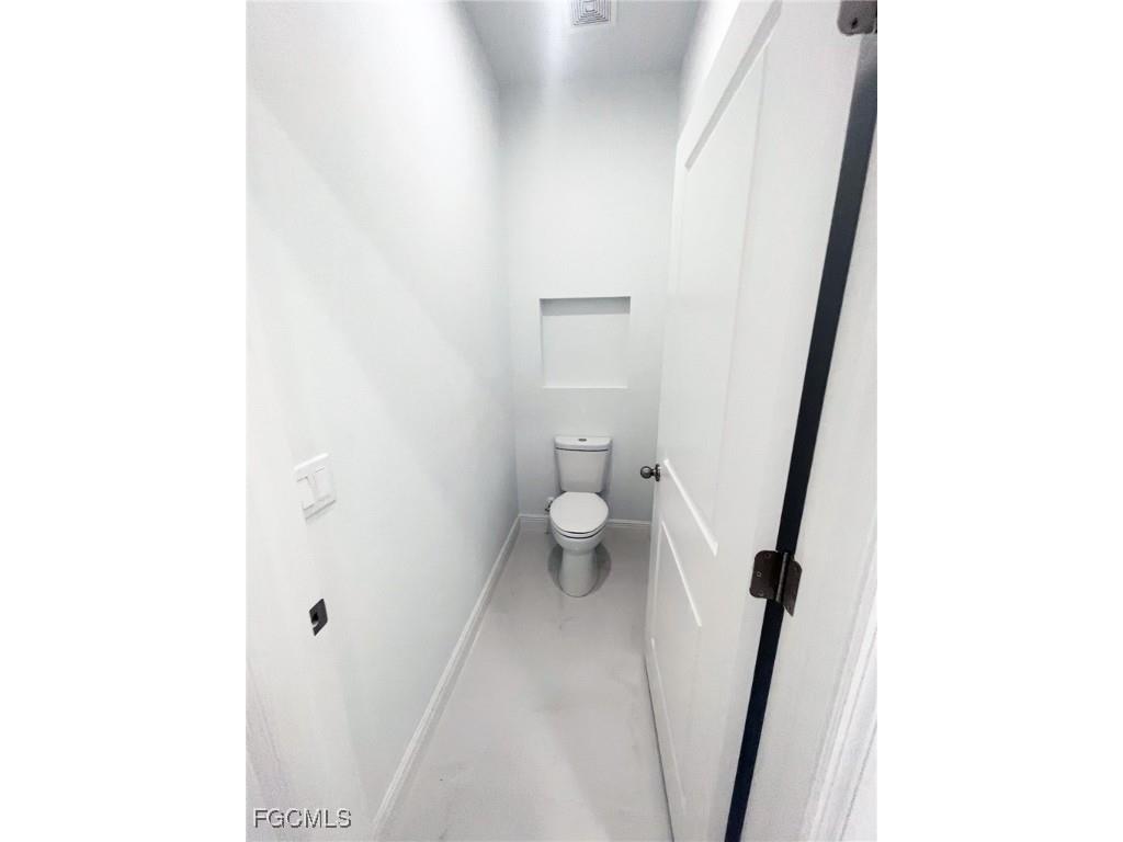 5020 Wild Goose Circle Labelle FL 33935 2025004711 image9