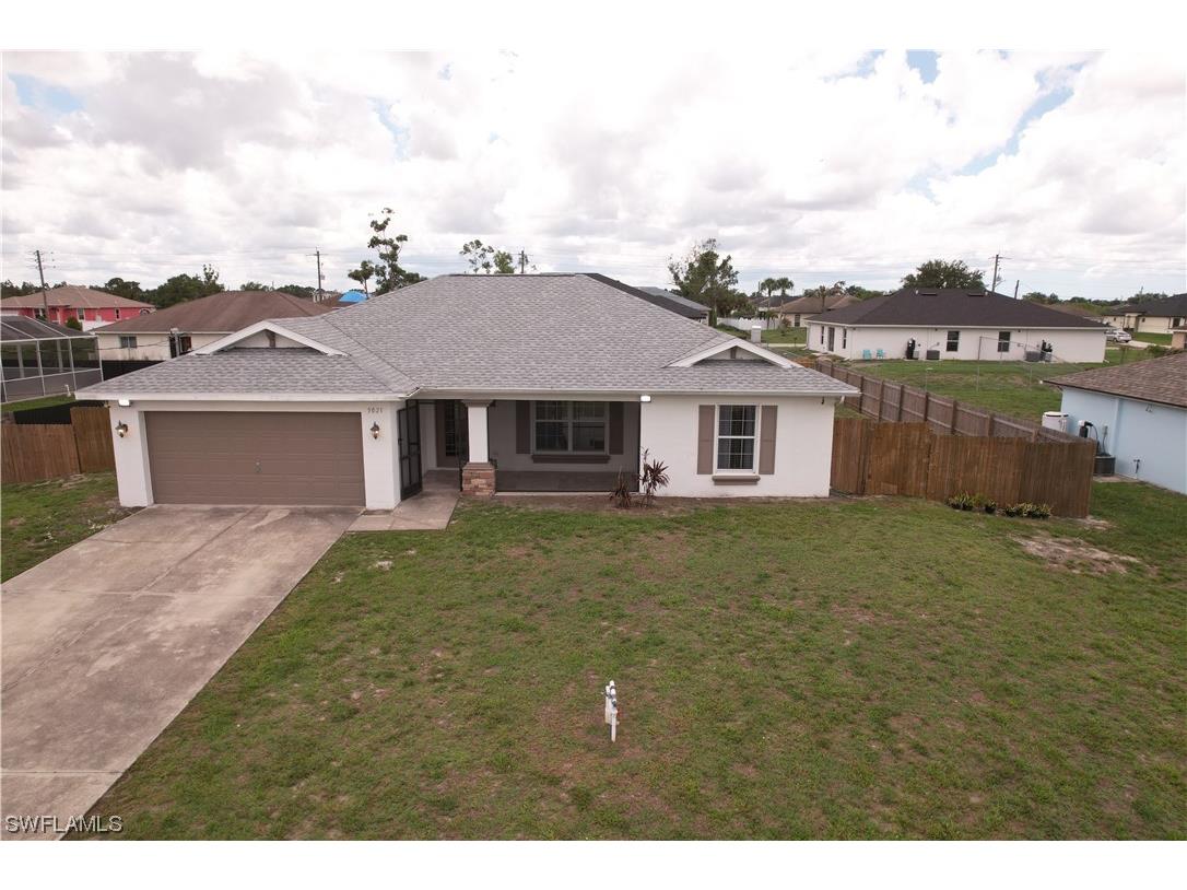 5021 Benton Street Lehigh Acres FL 33971 223042010 image1