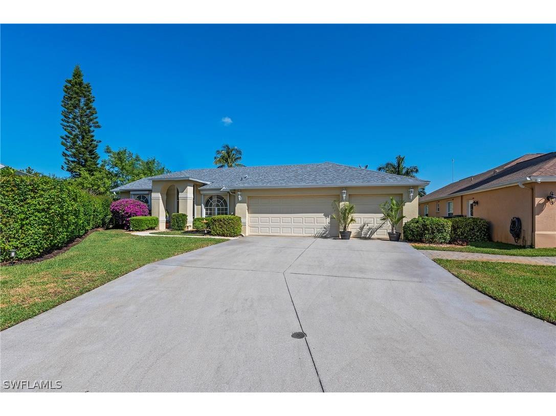 5021 Brixton Court Naples FL 34104 224034947 image1