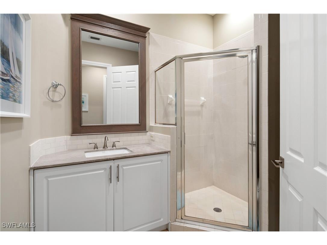 5025 Blauvelt Way #101 Naples FL 34105 225081343 image16