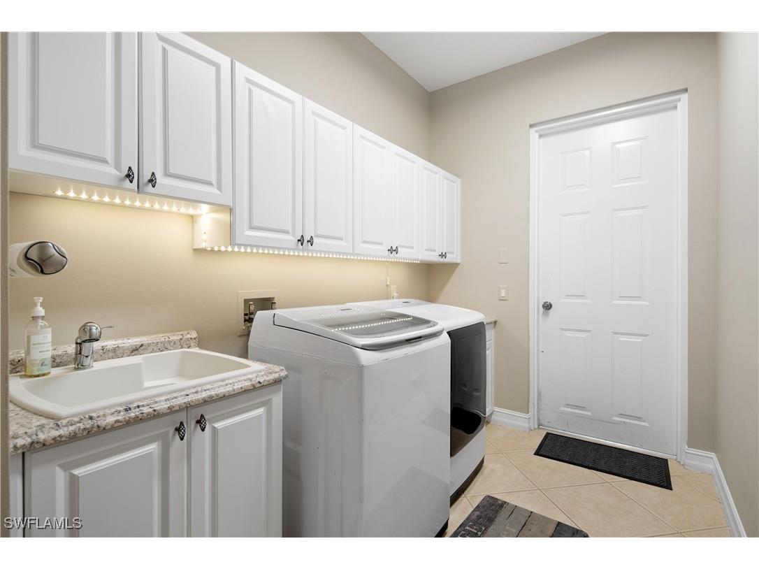 5025 Blauvelt Way #101 Naples FL 34105 225081343 image17