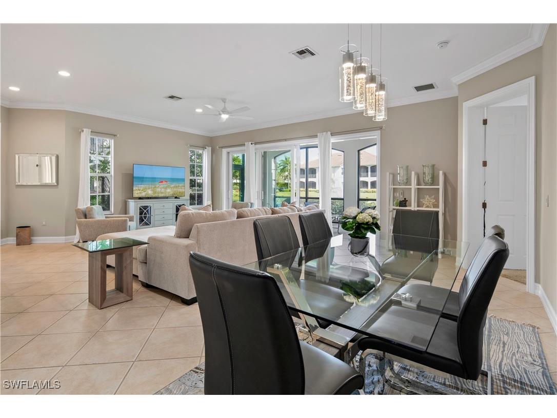 5025 Blauvelt Way #101 Naples FL 34105 225081343 image4