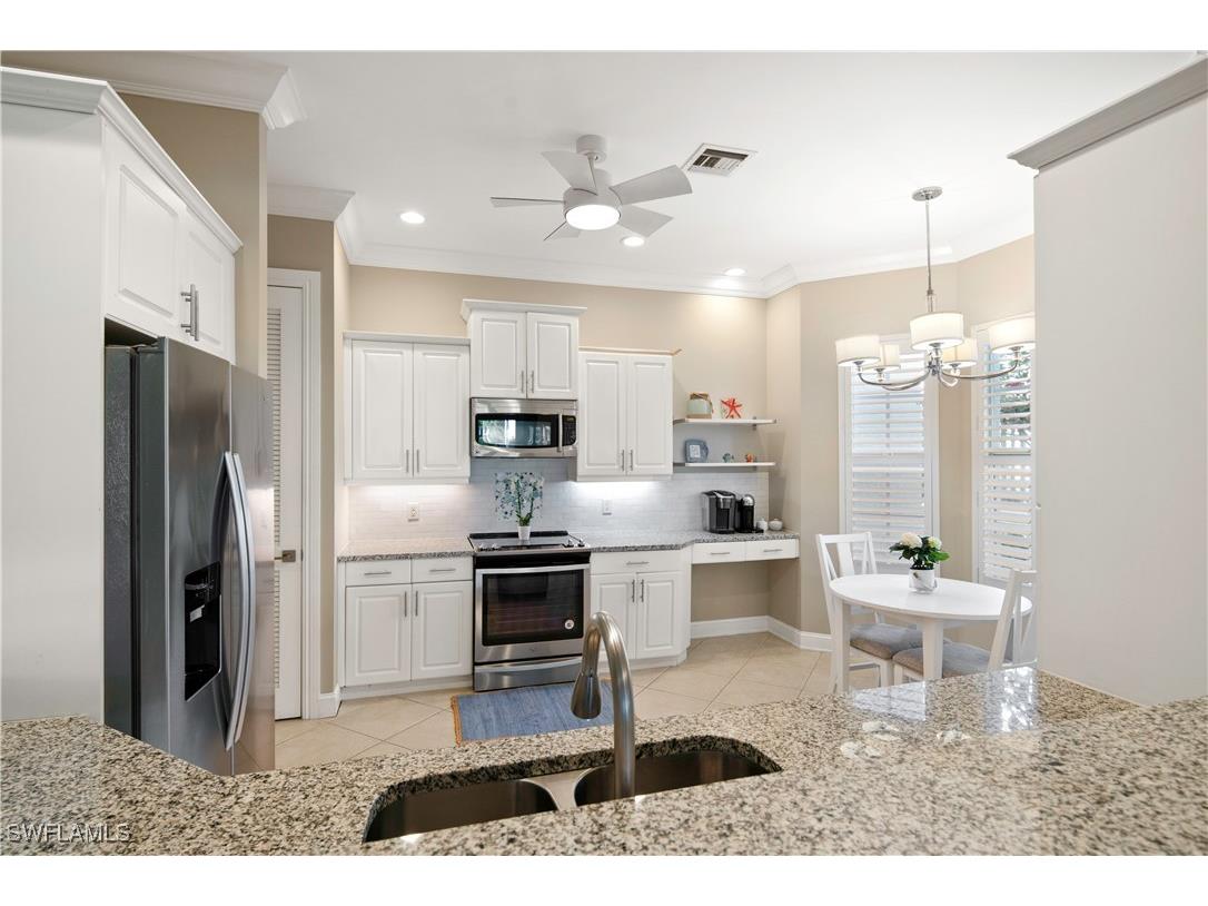 5025 Blauvelt Way #101 Naples FL 34105 225081343 image7