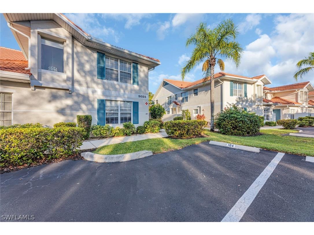 5025 Cedar Springs Drive #104 Naples FL 34110 224031159 image1