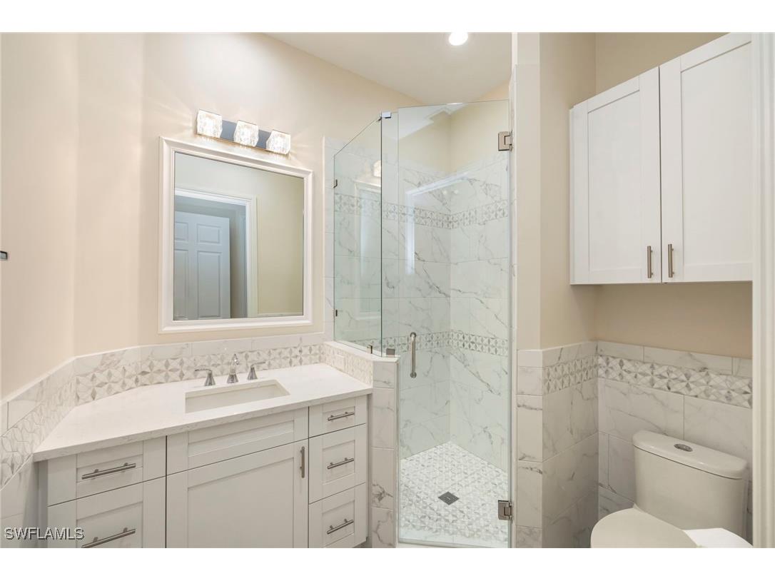 5025 Maxwell Circle #2 Naples FL 34105 226002975 image16