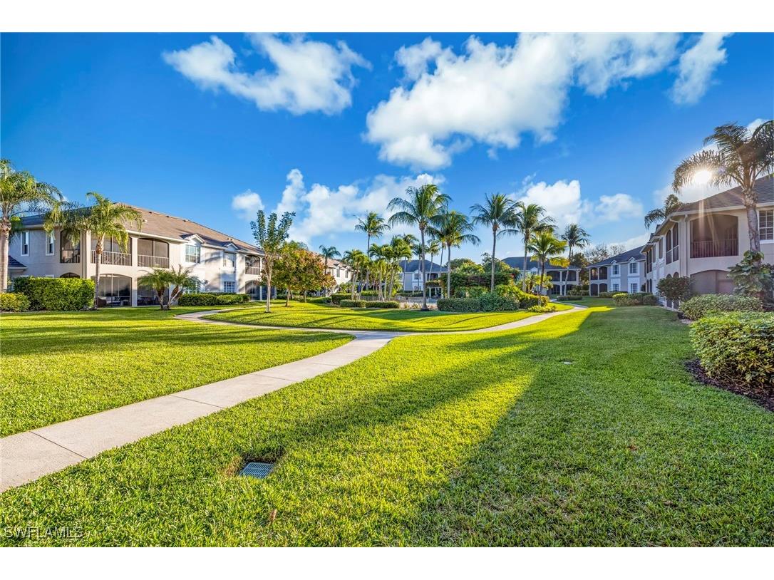 5025 Maxwell Circle #2 Naples FL 34105 226002975 image22