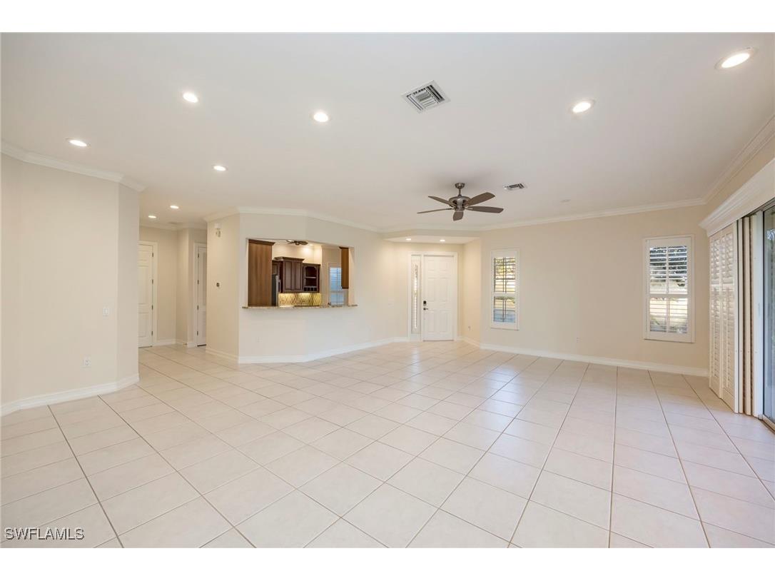 5025 Maxwell Circle #2 Naples FL 34105 226002975 image5