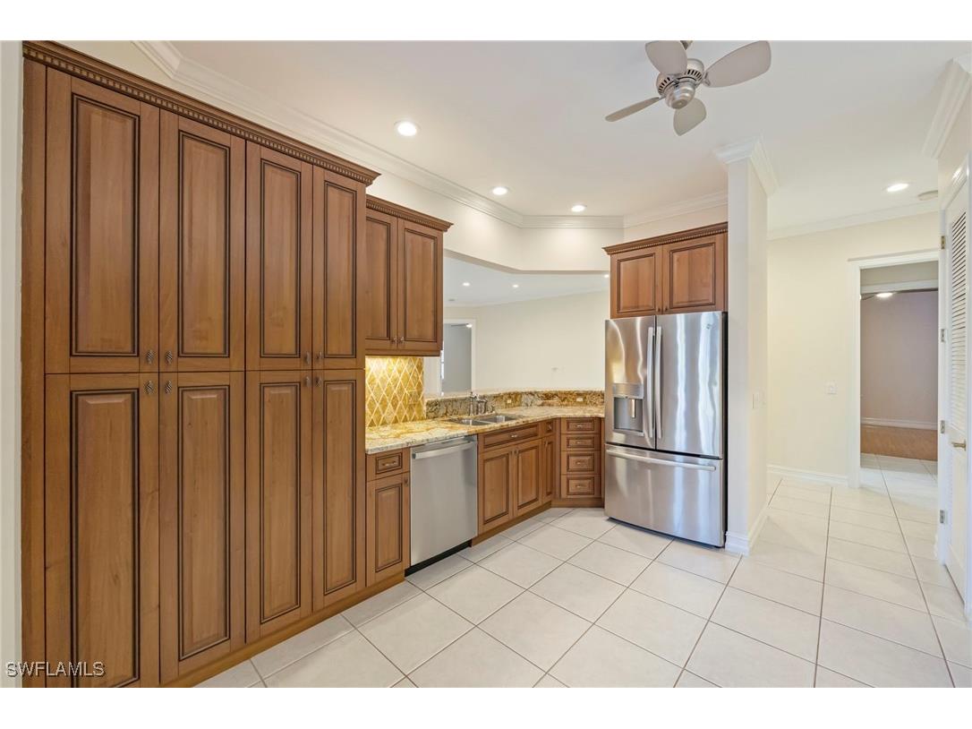 5025 Maxwell Circle #2 Naples FL 34105 226002975 image6