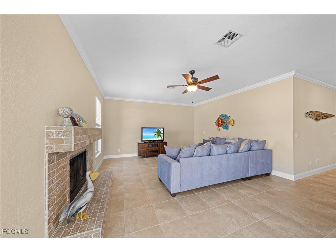 5025 SW 10th Avenue Cape Coral FL 33914 2025017974 image12