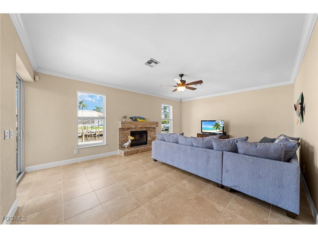 5025 SW 10th Avenue Cape Coral FL 33914 2025017974 image13