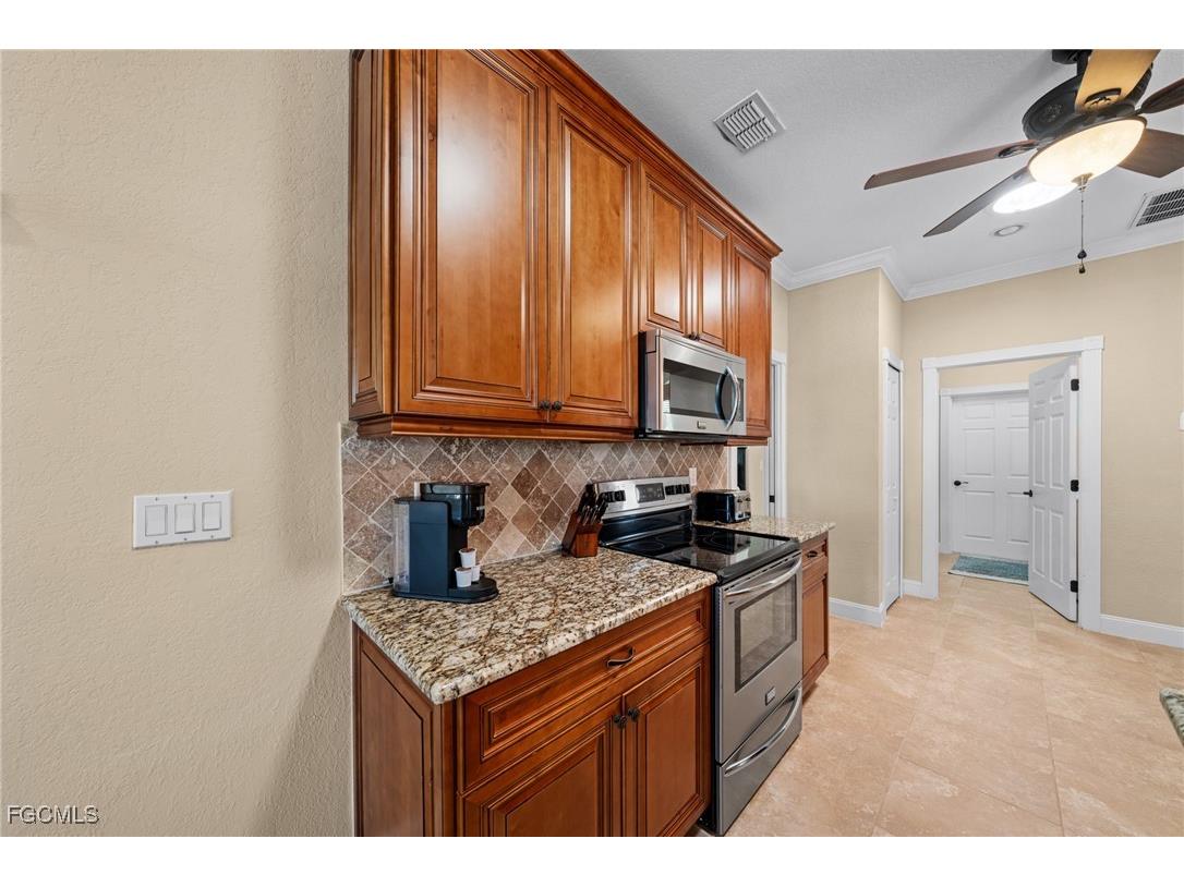 5025 SW 10th Avenue Cape Coral FL 33914 2025017974 image16