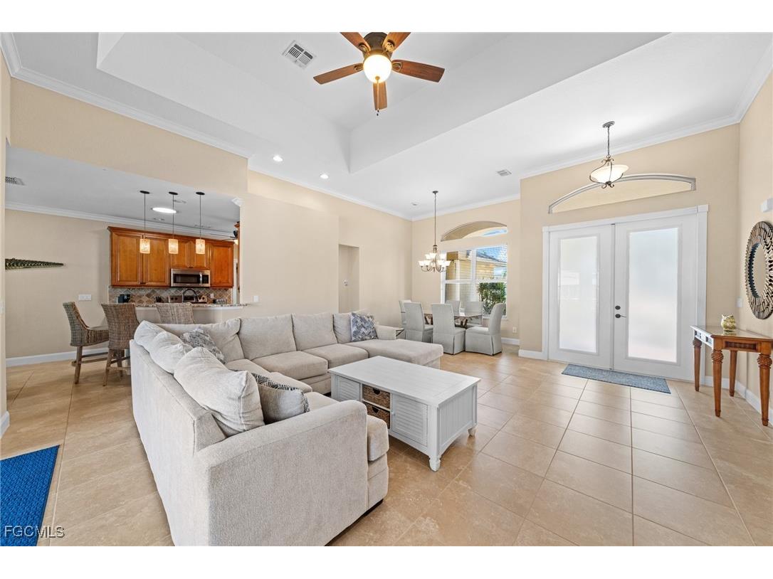 5025 SW 10th Avenue Cape Coral FL 33914 2025017974 image8