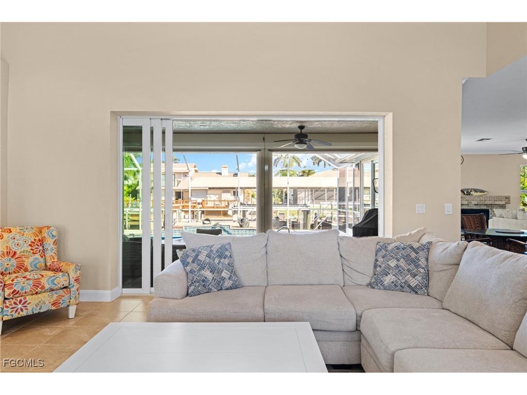 5025 SW 10th Avenue Cape Coral FL 33914 2025017974 image9