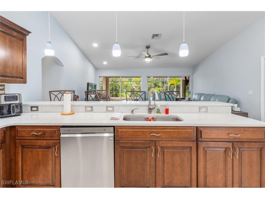 5025 SW 17th Avenue Cape Coral FL 33914 225045158 image8