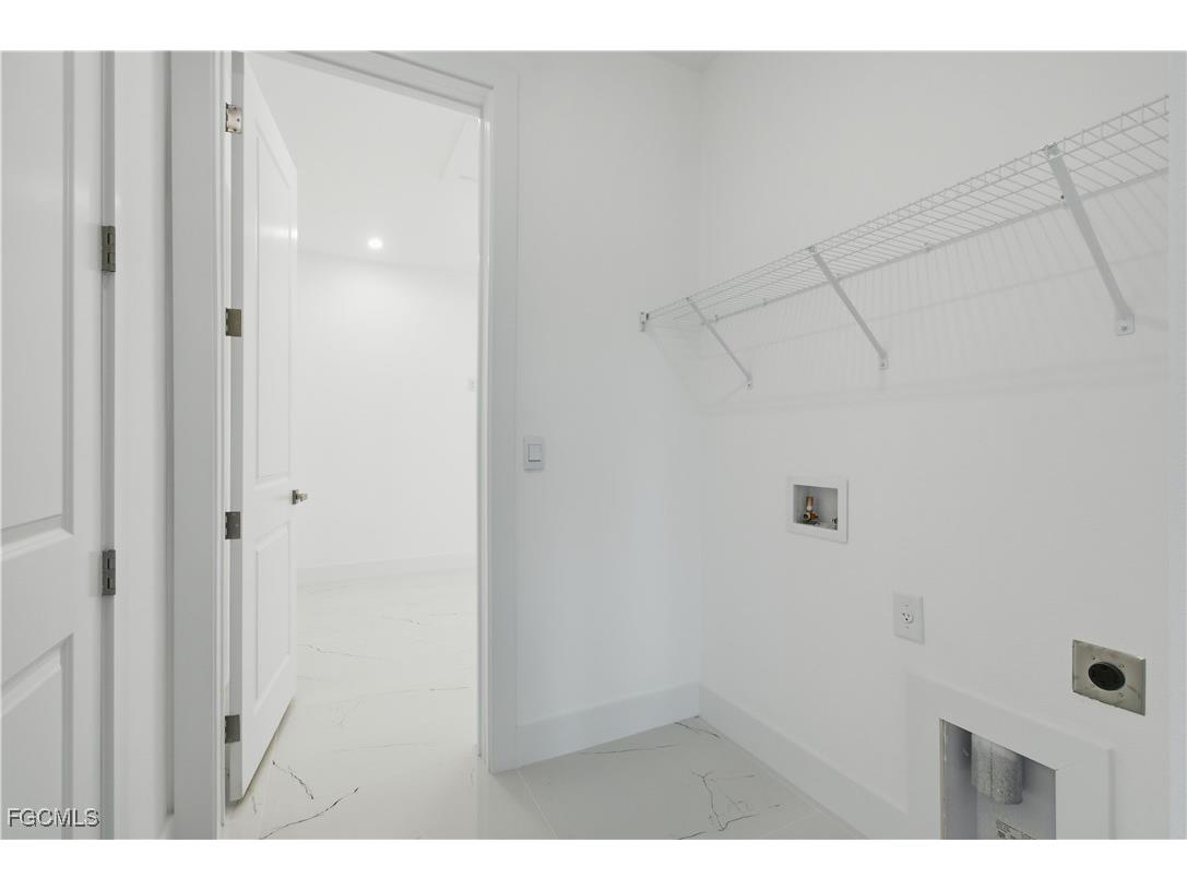 5027 Belrose Street Lehigh Acres FL 33971 2025020975 image21