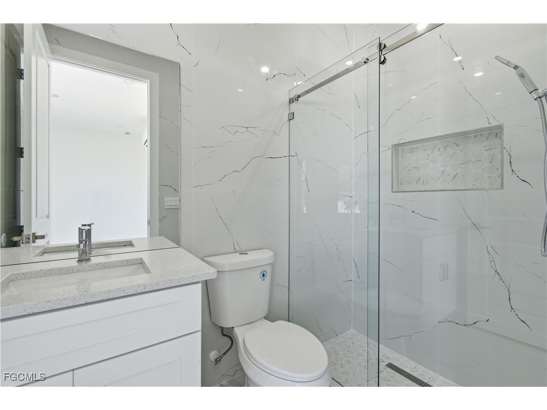 5027 Belrose Street Lehigh Acres FL 33971 2025020975 image25