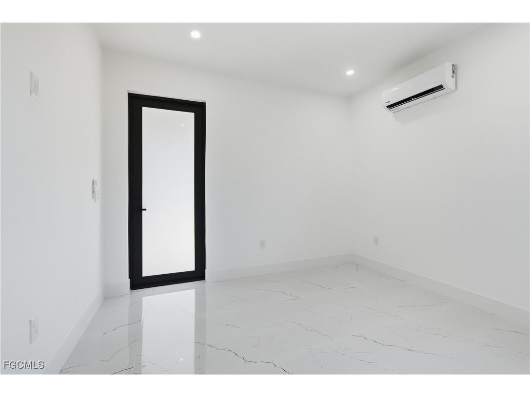 5027 Belrose Street Lehigh Acres FL 33971 2025020975 image30