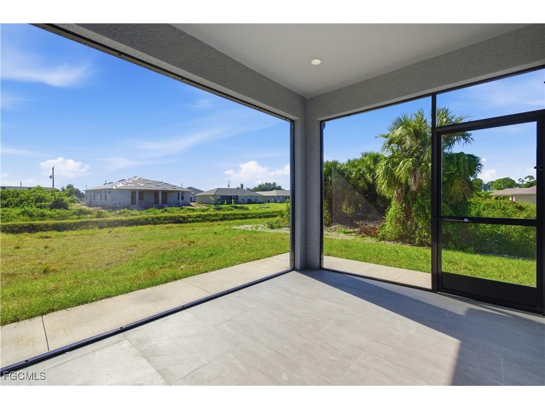 5027 Belrose Street Lehigh Acres FL 33971 2025020975 image33