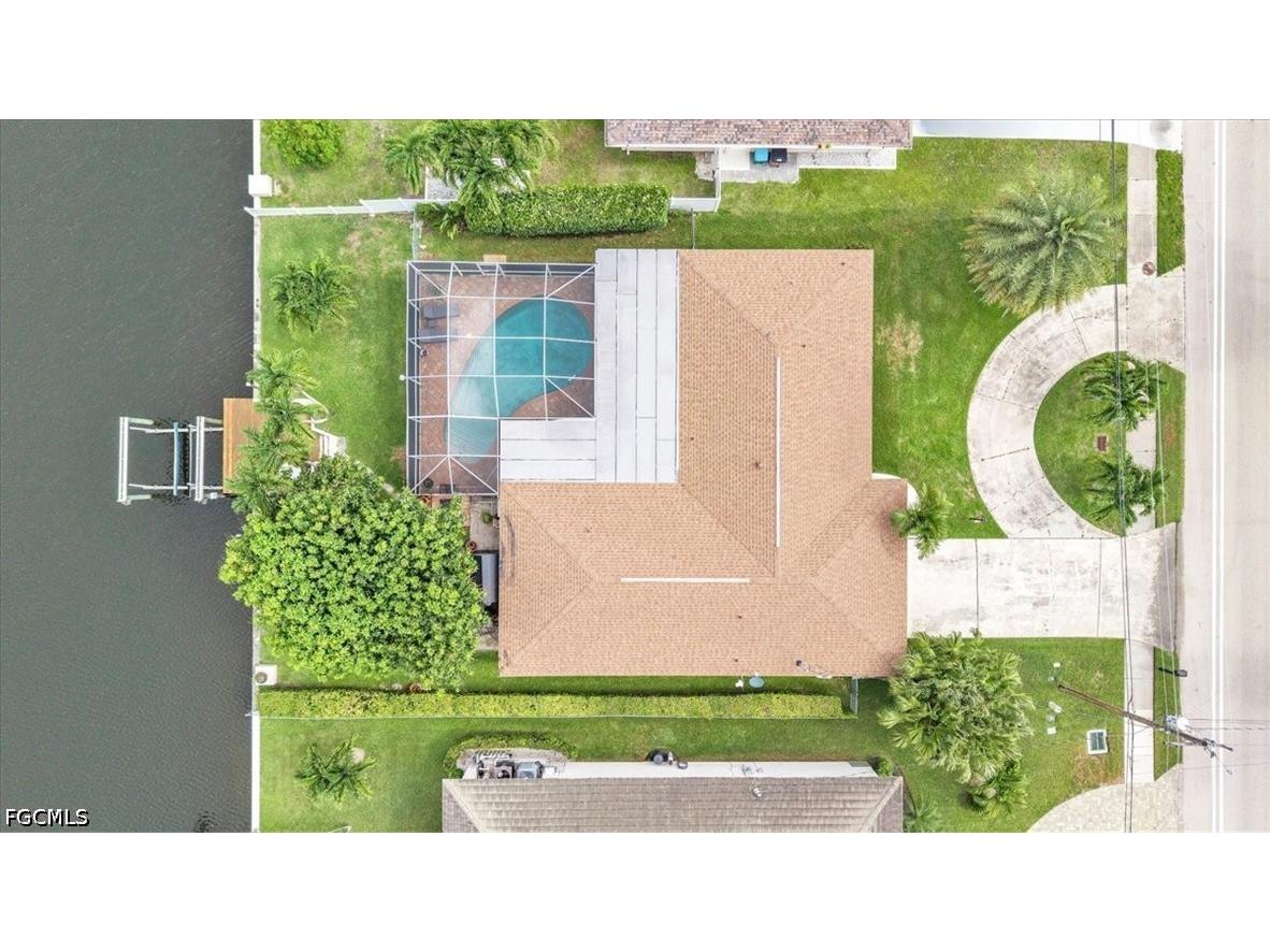 5027 Pelican Boulevard Cape Coral FL 33914 2026029552 image1
