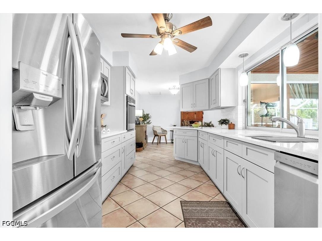 5027 Pelican Boulevard Cape Coral FL 33914 2026029552 image11