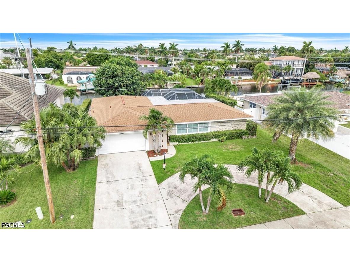 5027 Pelican Boulevard Cape Coral FL 33914 2026029552 image2