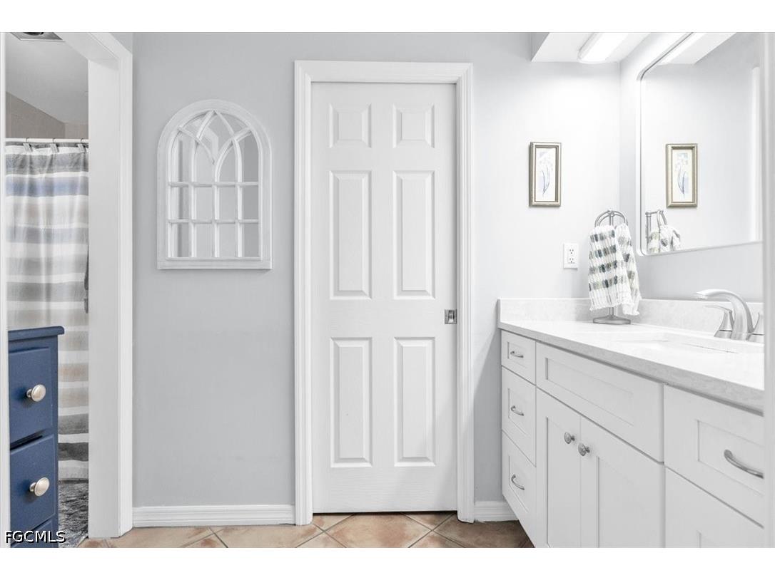 5027 Pelican Boulevard Cape Coral FL 33914 2026029552 image25