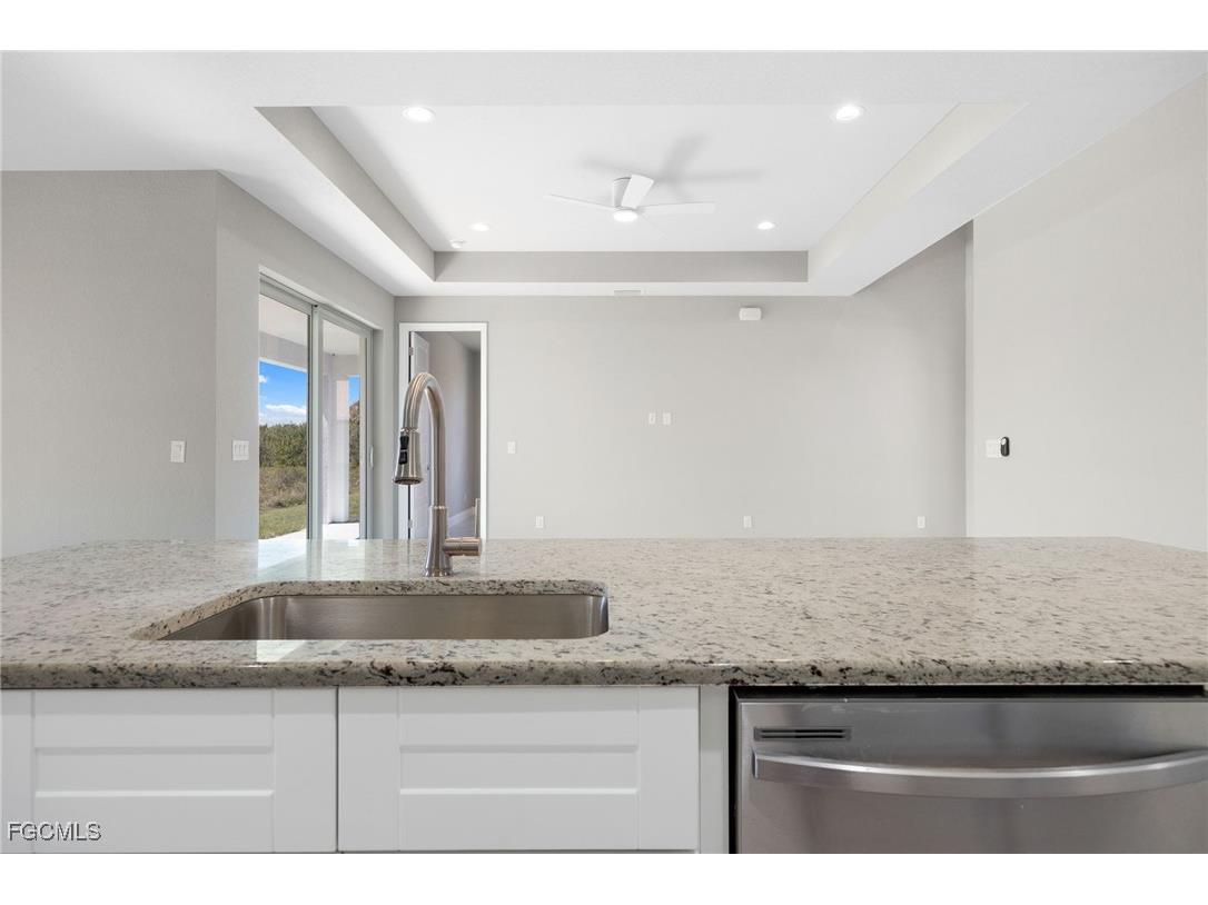 5028 N Peachtree Circle Labelle FL 33935 2025013501 image13