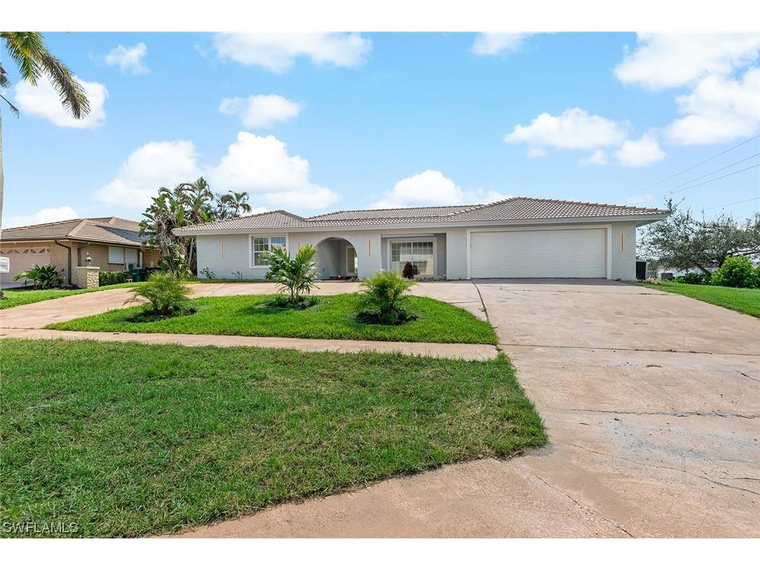 503 Antilles Court Marco Island FL 34145 223065647 image1