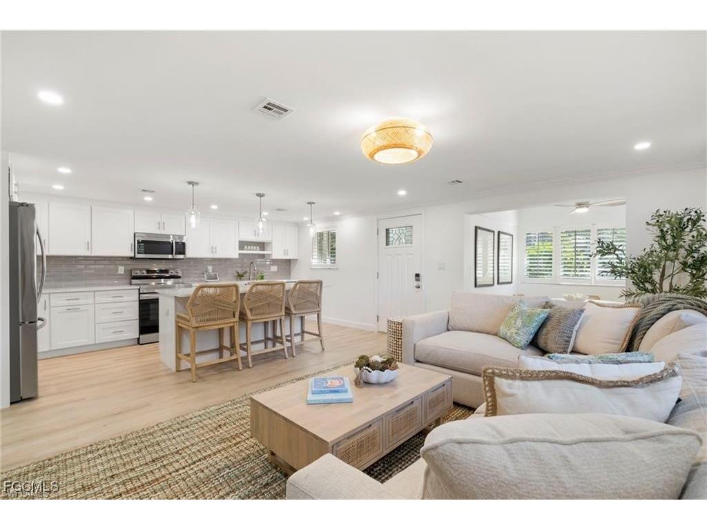 503 Broad Avenue S #503 Naples FL 34102 2026000153 image3