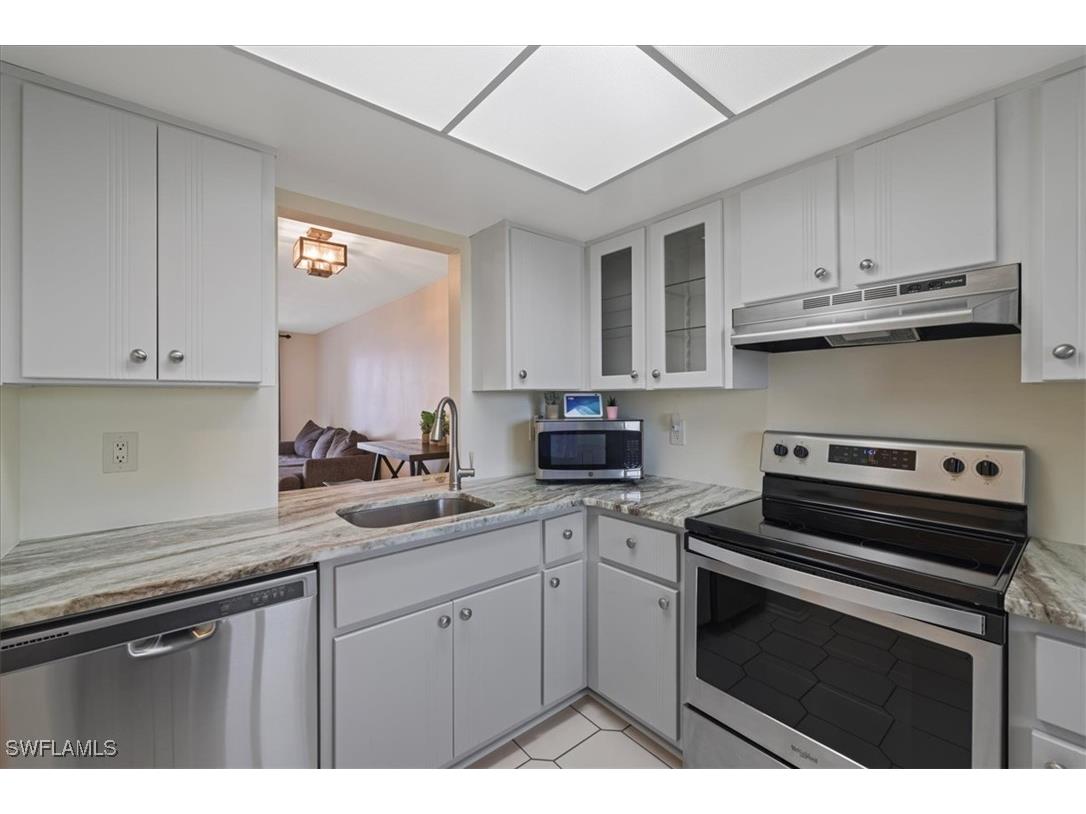 503 Cape Coral Parkway W #201 Cape Coral FL 33914 225051698 image1