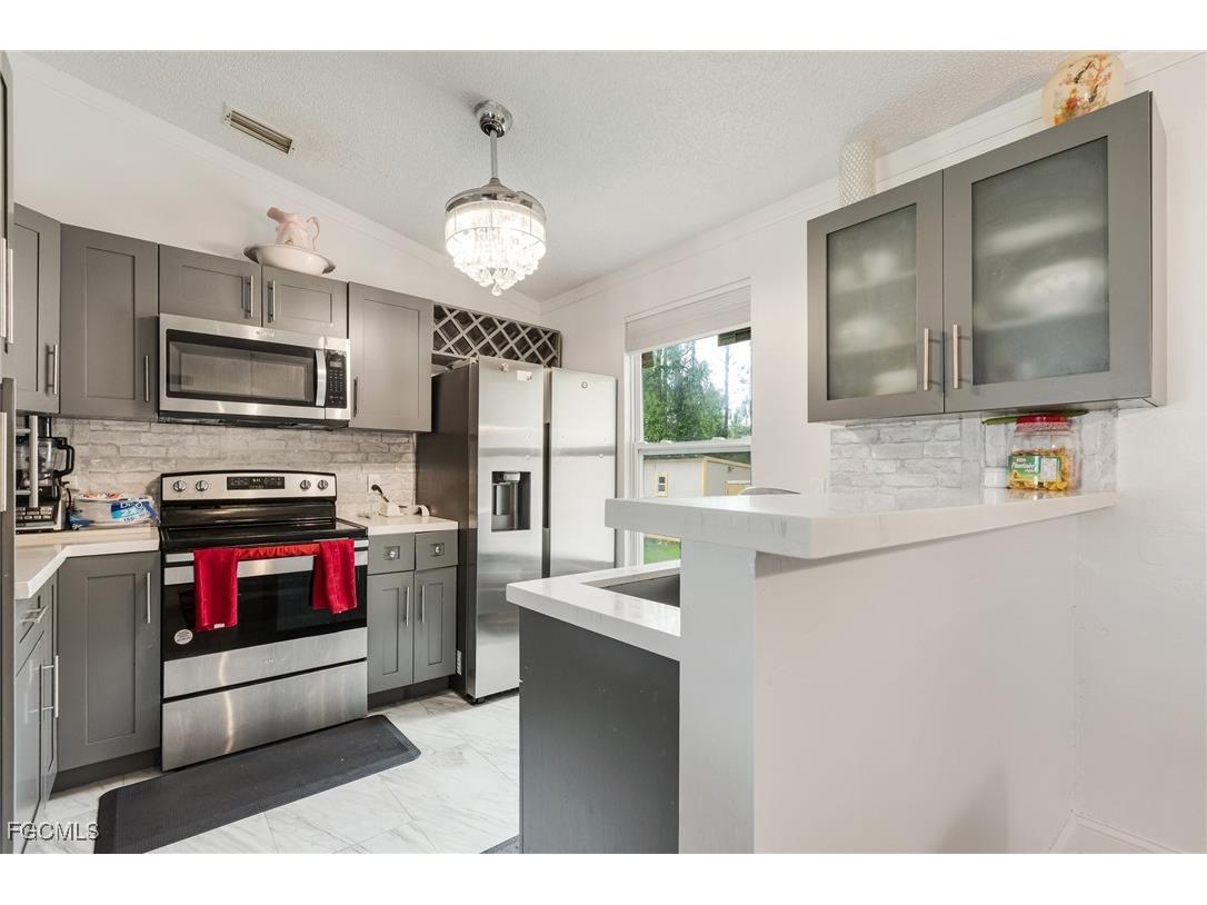 503 E 13th Street Lehigh Acres FL 33972 2026003702 image5