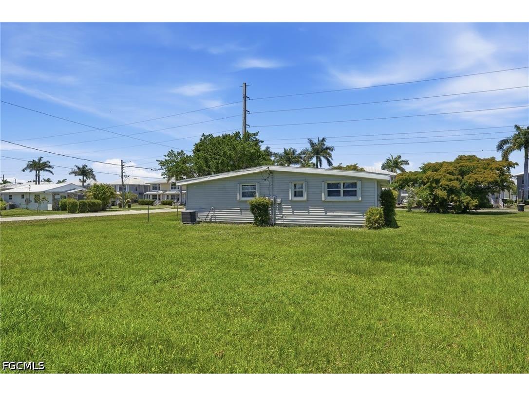 503 Myrtle Street Punta Gorda FL 33950 2026021325 image35