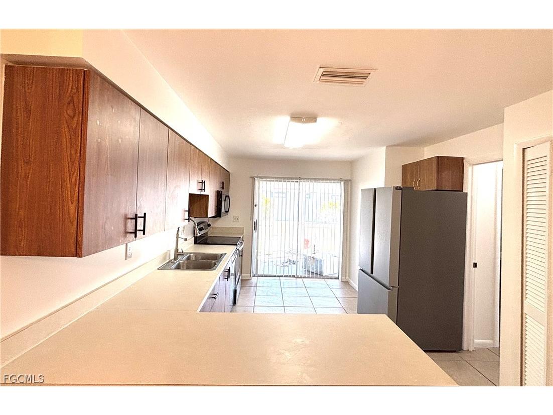 503 NE 24th Place Cape Coral FL 33909 2026006369 image4