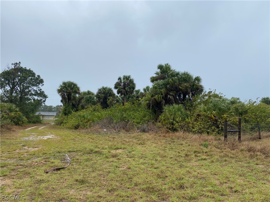 503 Naples Avenue S Lehigh Acres FL 33974 2026012781 image3