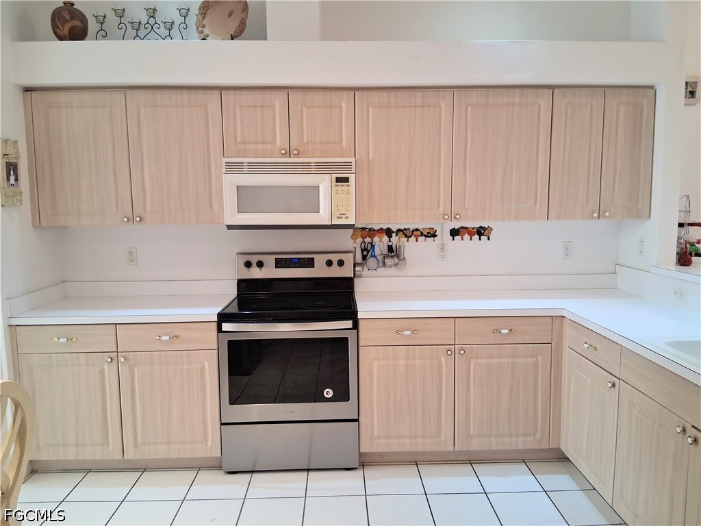 503 Poinsettia Avenue Lehigh Acres FL 33972 2026015401 image8