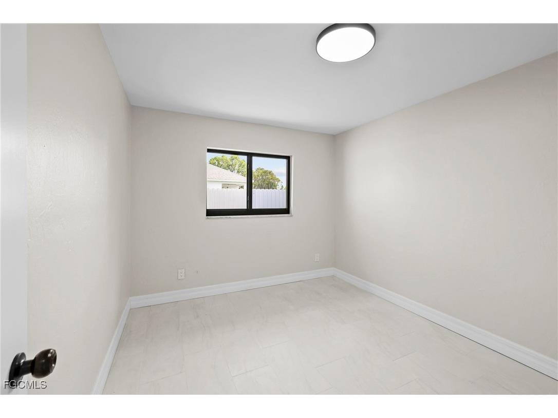 503 SE 16th Place Cape Coral FL 33990 2026005783 image17