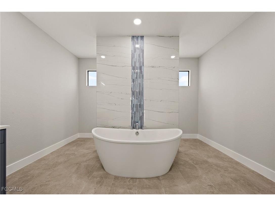 503 SW 26th Avenue Cape Coral FL 33991 2026004232 image22