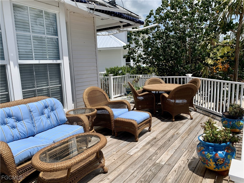 503 Useppa Useppa Island FL 33924 2026000709 image8