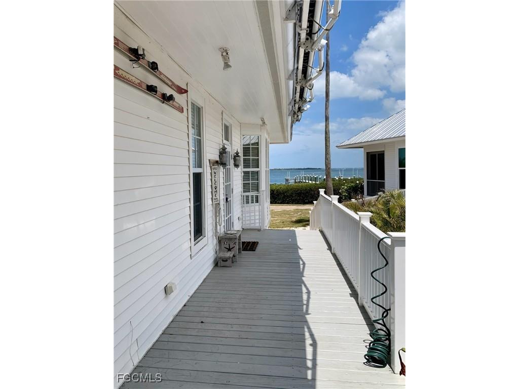 503 Useppa Useppa Island FL 33924 2026000709 image9