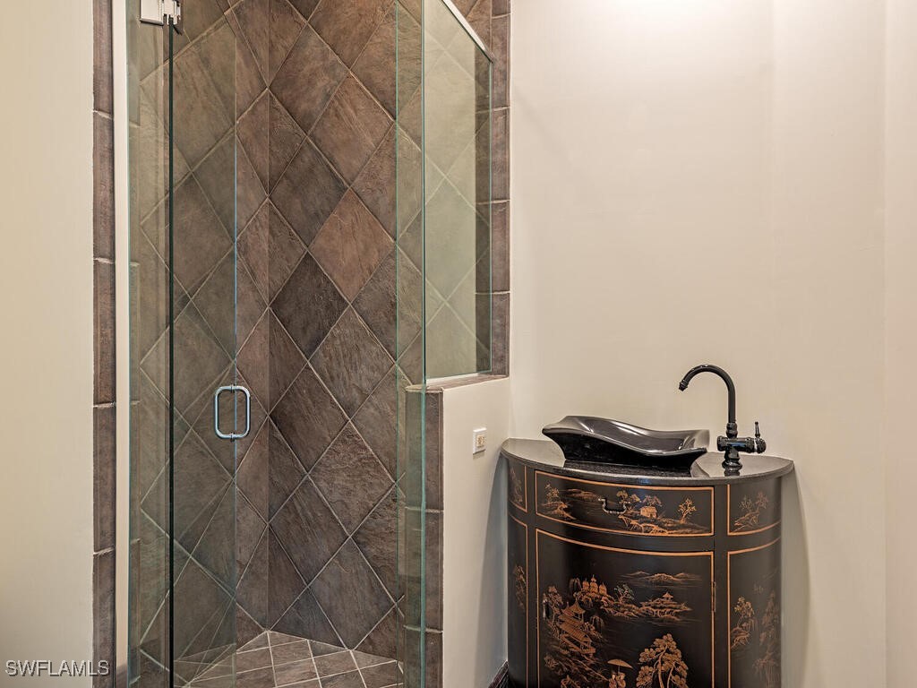 5030 Blauvelt Way #202 Naples FL 34105 225080255 image25