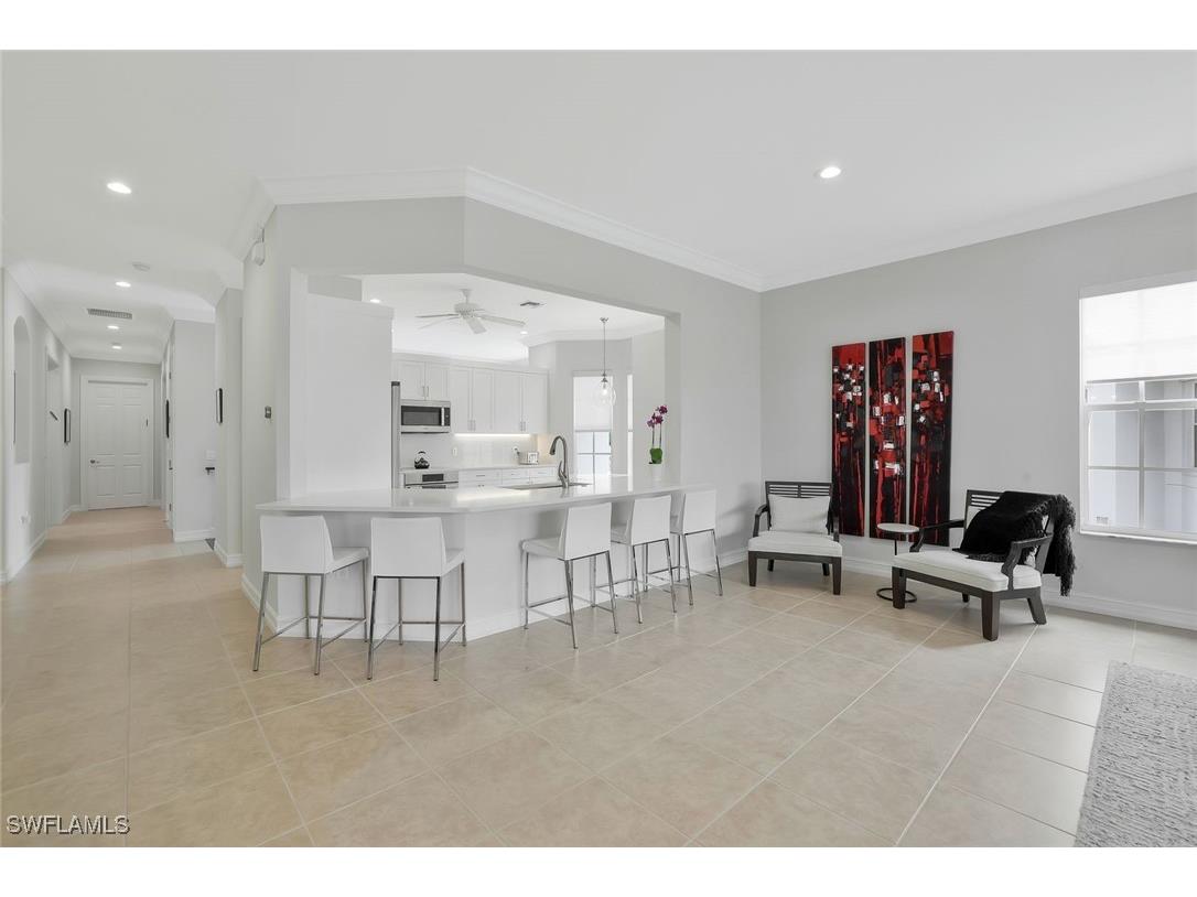 5030 Blauvelt Way #201 Naples FL 34105 225056195 image4