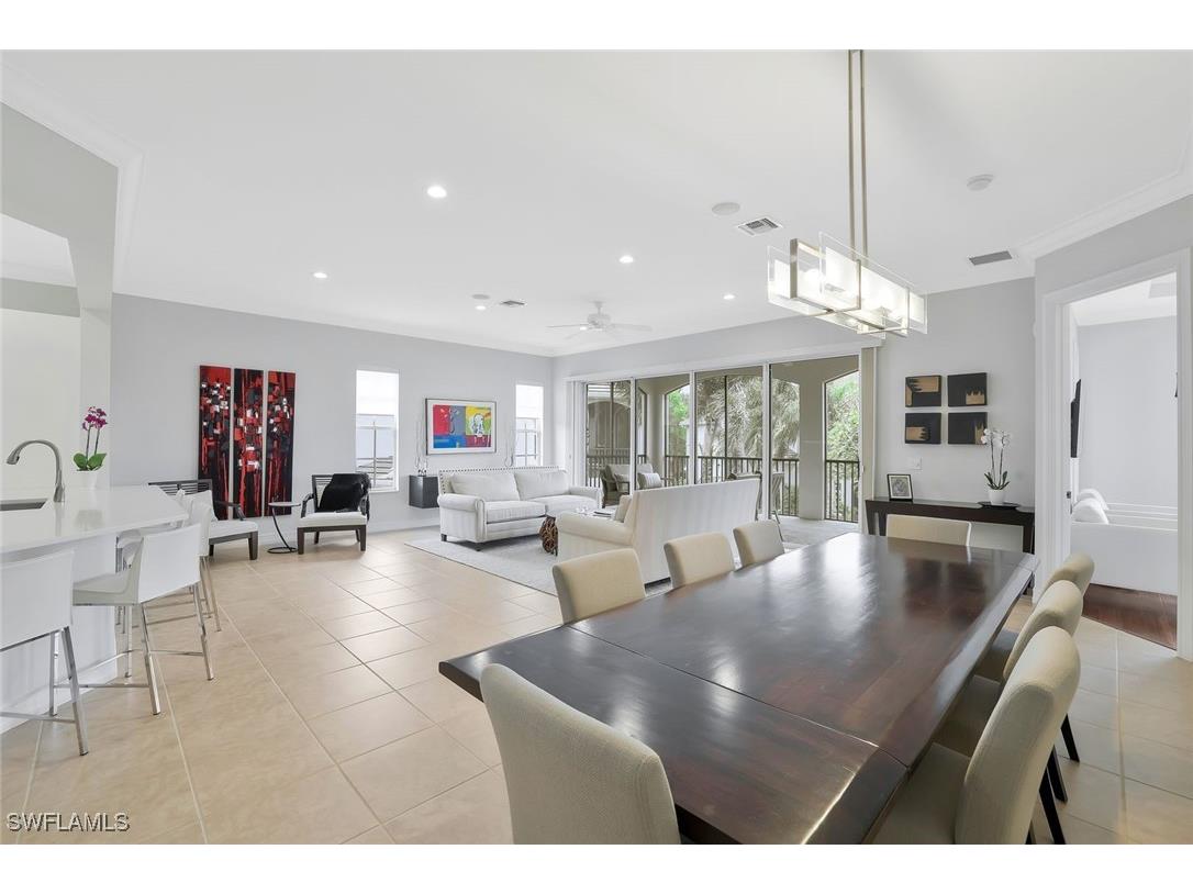 5030 Blauvelt Way #201 Naples FL 34105 225056195 image7