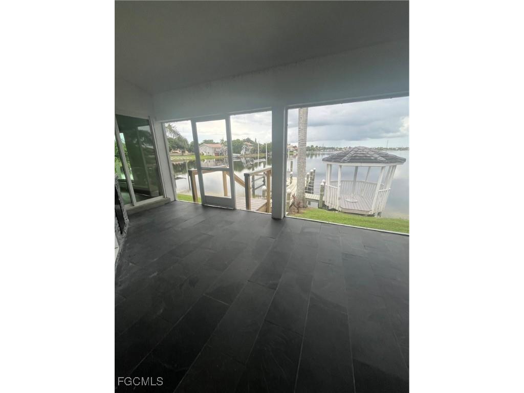 5030 Harborage Drive Fort Myers FL 33908 2025015952 image22