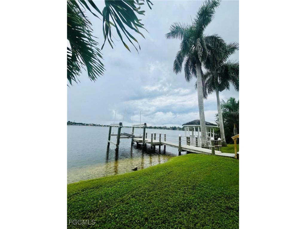 5030 Harborage Drive Fort Myers FL 33908 2025015952 image30
